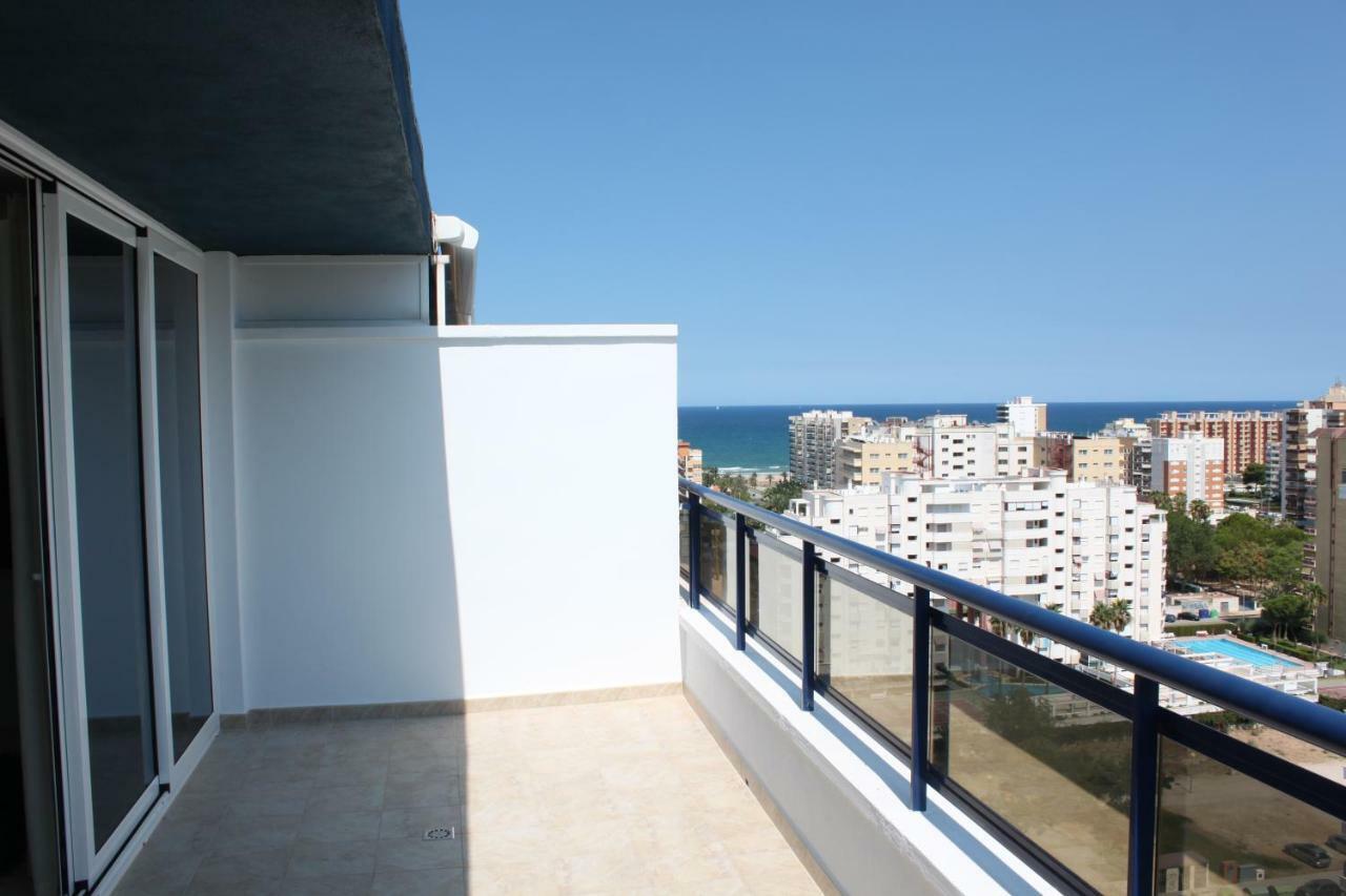 Apartamento El Eden Playa De Gandia 外观 照片
